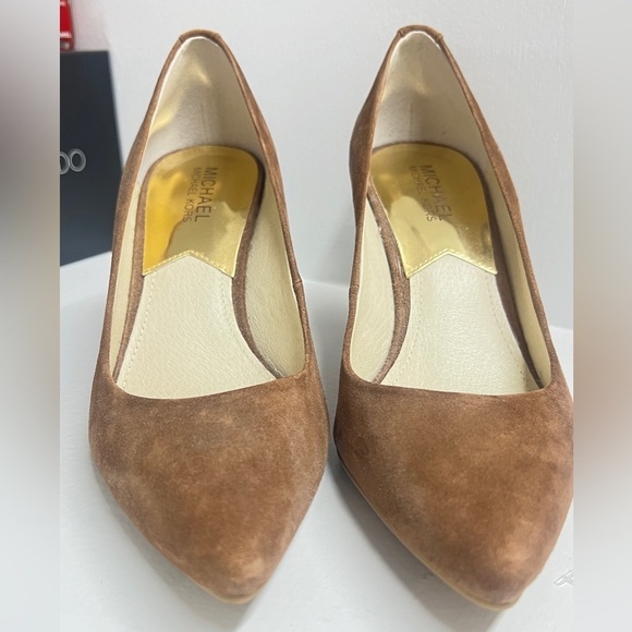 Michael Kors ,8.5 heel - Picture 2 of 3